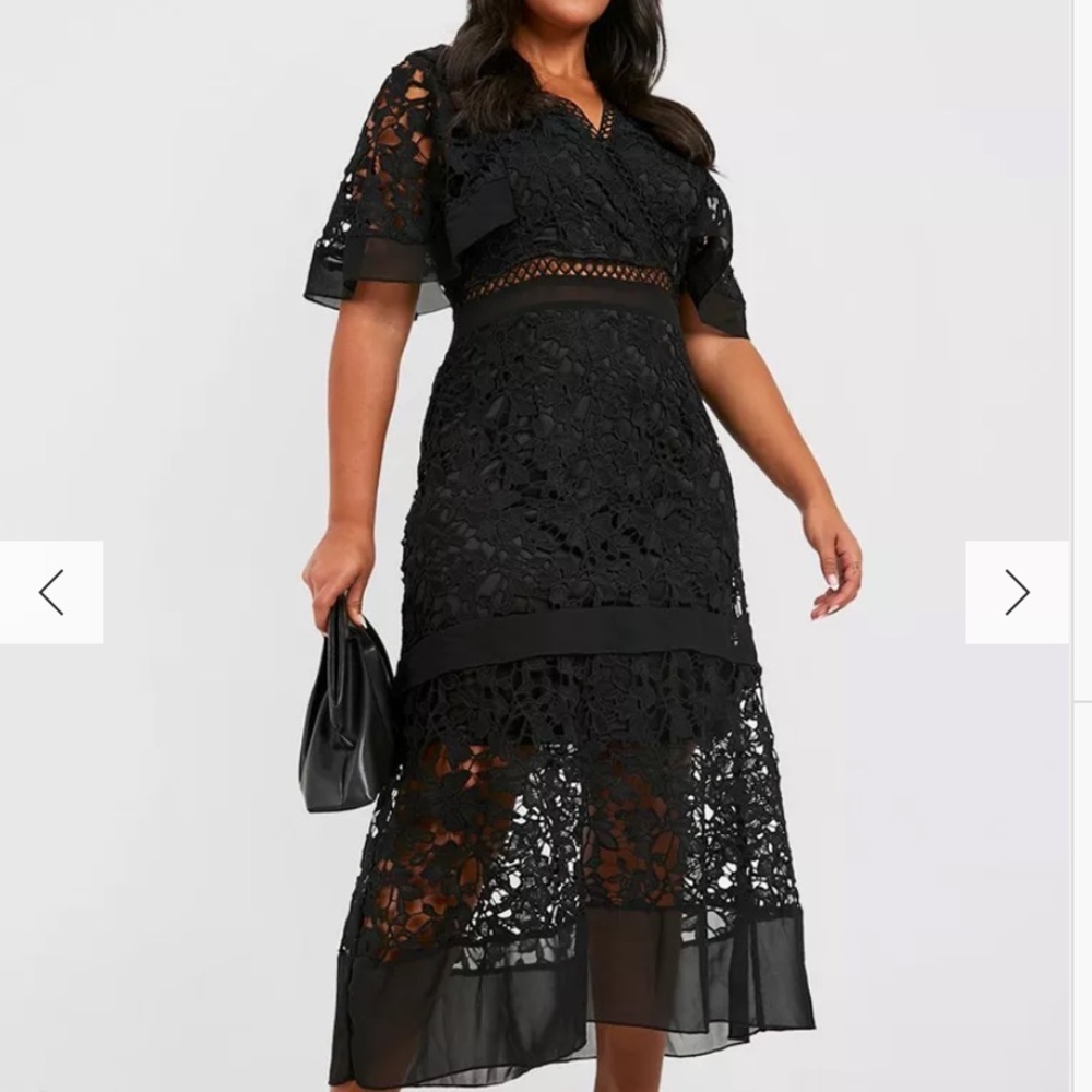 BOOHOO Plus Lace Mid Dress